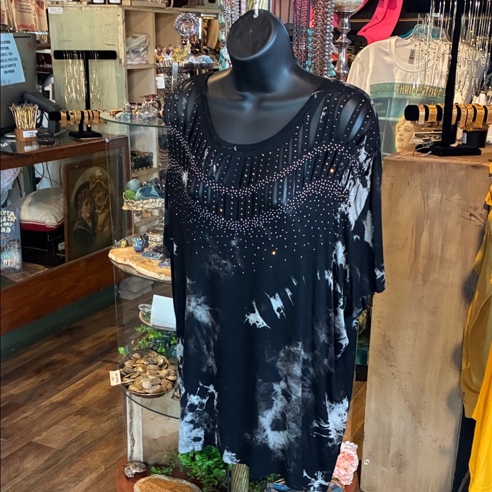 Corral Black and Silver Studded Tunic - Picture 3 of 4